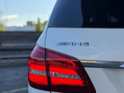 Used 2018 Mercedes-Benz GLS 63 AMG 4MATIC image 11