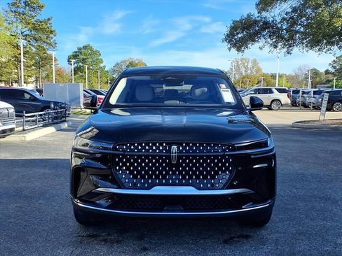 New 2026 Lincoln Nautilus Premier AWD/4WD image 3