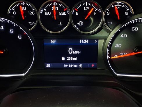 Used 2021 Chevrolet Tahoe Z71 w/ Z71 Signature Package image 17