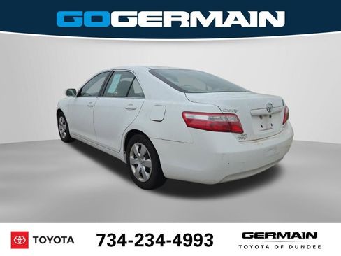 Used 2009 Toyota Camry LE FWD image 11