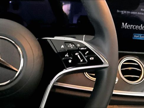 Certified 2023 Mercedes-Benz E 350 4MATIC Sedan image 25