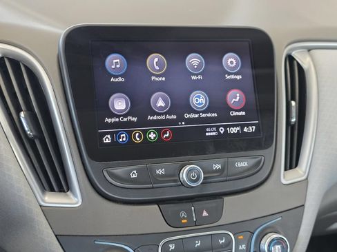 Used 2025 Chevrolet Malibu LT FWD image 14