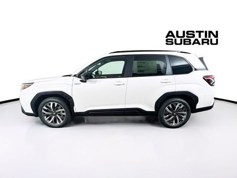New 2026 Subaru Forester Touring AWD/4WD image 4
