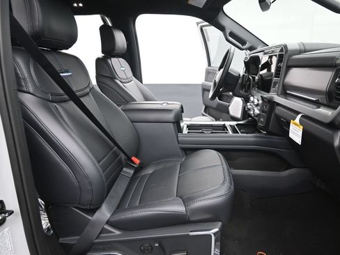 New 2026 Ford F350 Platinum w/ FX4 Off-Road Package AWD/4WD image 25