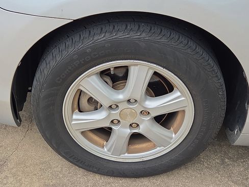 Used 2007 Toyota Camry LE FWD image 3
