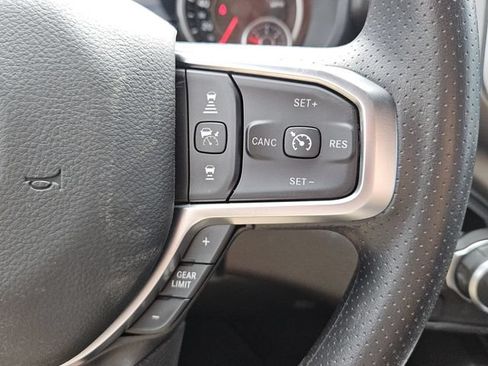 New 2026 RAM 1500 Express AWD/4WD image 23