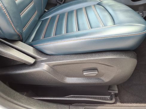 Used 2023 Ford Edge SEL w/ Sport Appearance Package AWD/4WD image 7