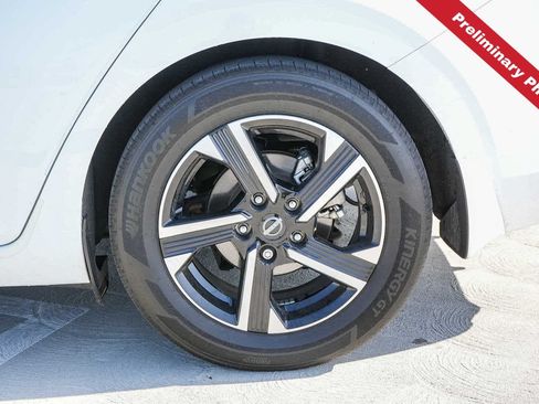 Used 2024 Nissan Sentra SV w/ Trunk Package FWD image 11