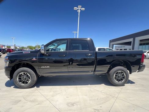 New 2025 RAM 2500 Laramie w/ Towing Technology Group AWD/4WD image 31