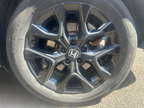 Used 2024 Honda HR-V Sport image 18