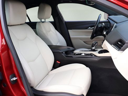 Certified 2023 Cadillac CT4 Luxury w/ Cold Weather Package image 18