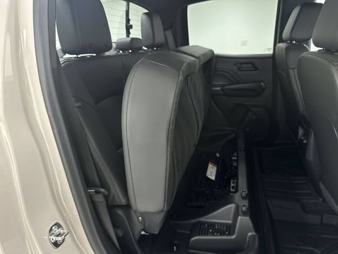 New 2026 Chevrolet Colorado Trail Boss AWD/4WD image 24