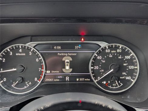 Used 2022 Nissan Pathfinder SL w/ SL Premium Package image 33