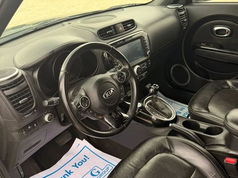 Used 2014 Kia Soul + w/ Primo Package image 12
