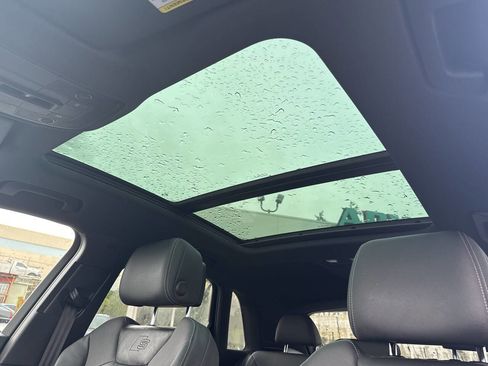 Used 2021 Audi Q3 2.0T Premium Plus w/ Premium Plus Package image 34