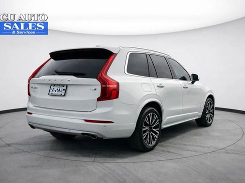 Used 2020 Volvo XC90 T5 Momentum image 7