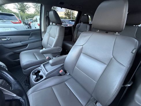 Used 2016 Honda Odyssey EX-L image 18