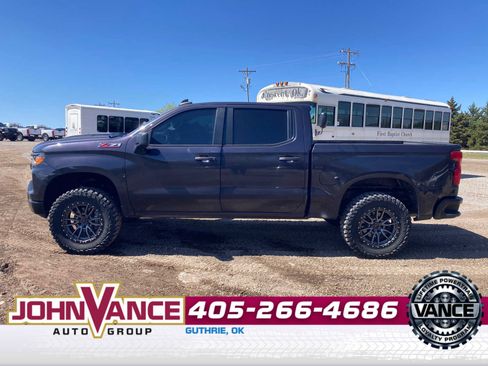 Used 2024 Chevrolet Silverado 1500 Custom Trail Boss image 2