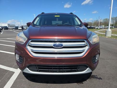 Used 2018 Ford Escape SE AWD/4WD image 3
