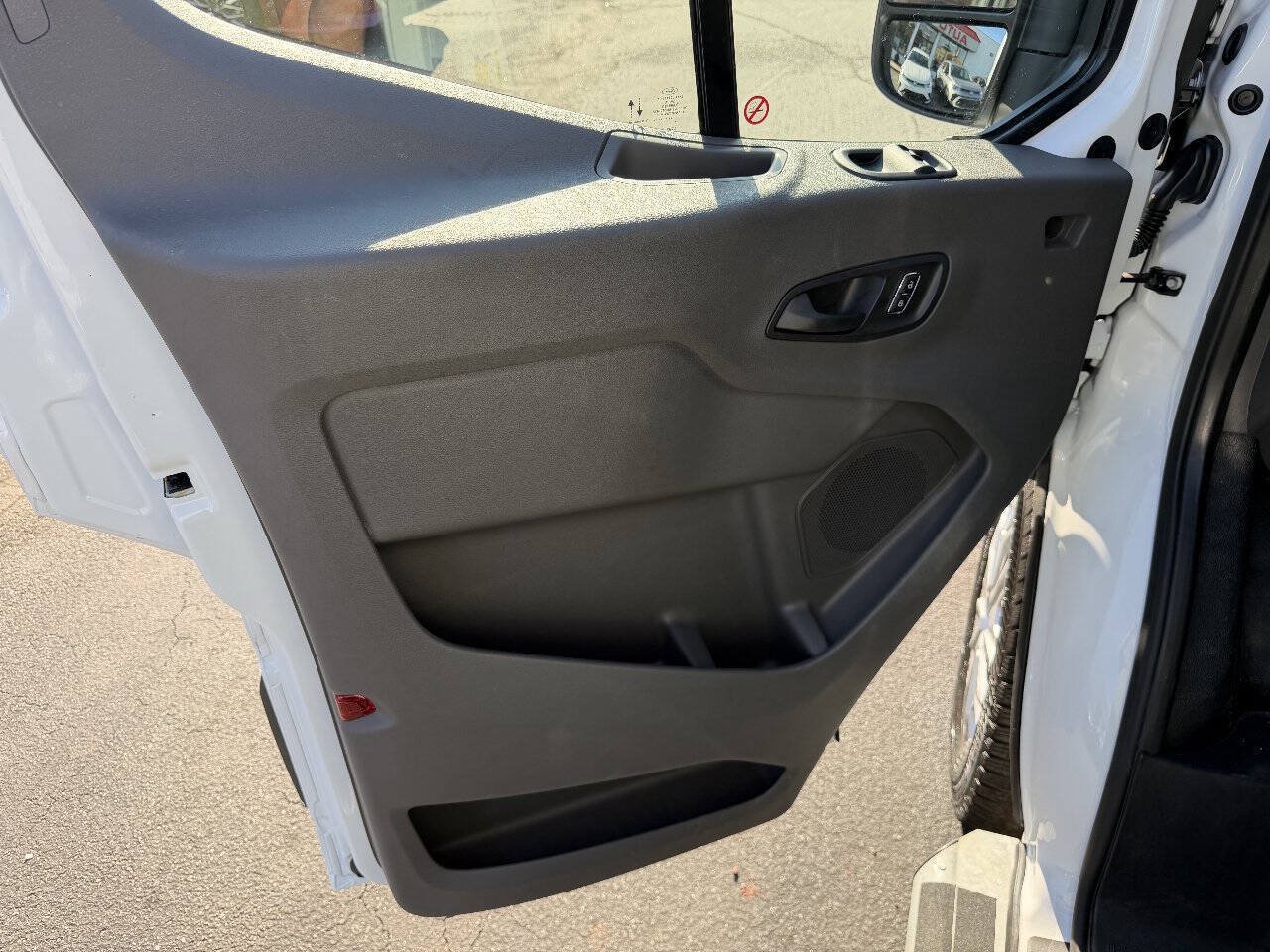 Used 2025 Ford Transit 250 Low Roof w/ Exterior Upgrade Package RWD image 11