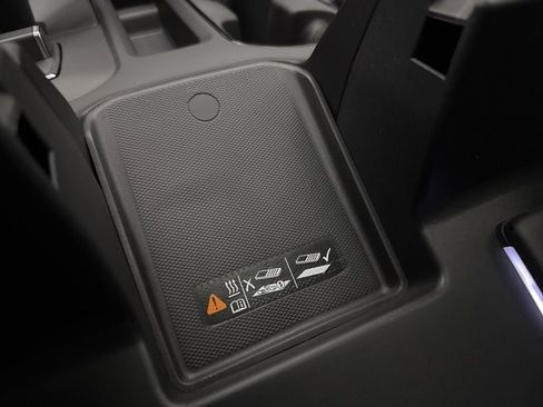 New 2026 GMC Sierra 1500 AT4 w/ AT4 Premium Package image 53