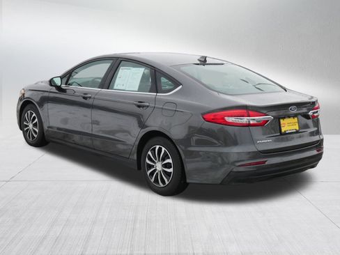 Certified 2020 Ford Fusion S image 5