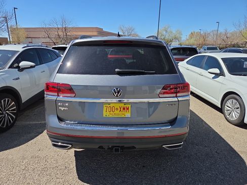 Used 2023 Volkswagen Atlas SE image 5