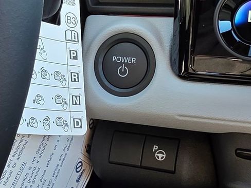 New 2026 Subaru Solterra image 33