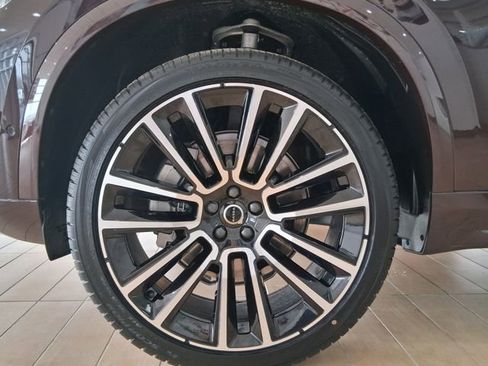New 2026 Volvo XC90 B6 Plus w/ Protection Package Premier AWD/4WD image 21