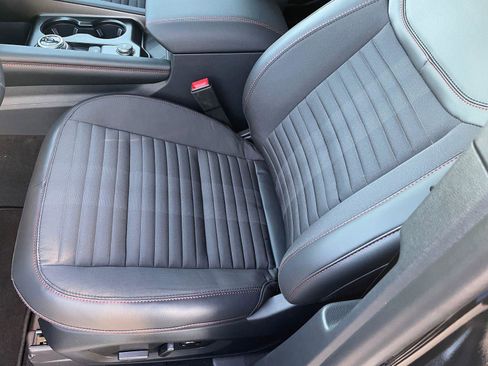 New 2026 Ford Explorer ST-Line image 9