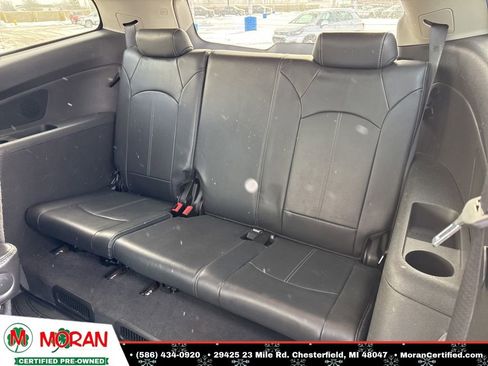 Used 2014 Chevrolet Traverse LT image 31