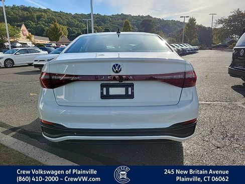 New 2026 Volkswagen Jetta S image 5