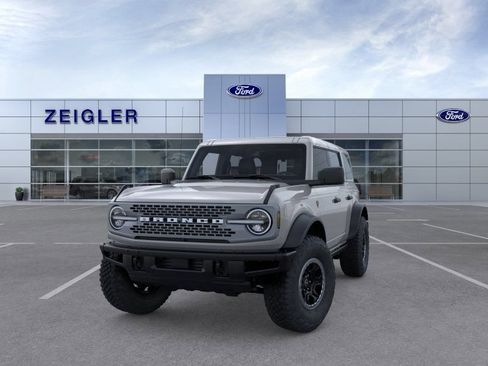 New 2026 Ford Bronco Badlands AWD/4WD image 2