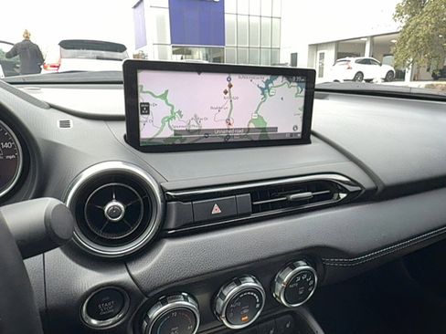 Used 2024 MAZDA MX-5 Miata Grand Touring image 13
