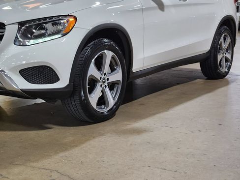 Used 2019 Mercedes-Benz GLC 300 image 17