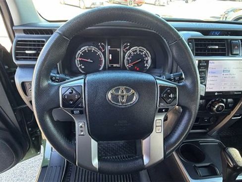 Used 2022 Toyota 4Runner TRD Sport image 26