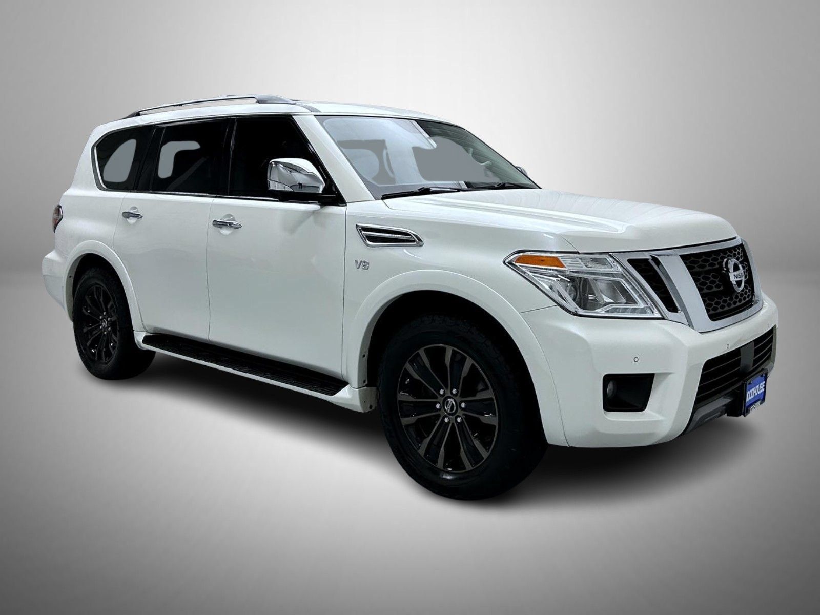 Used 2019 Nissan Armada Platinum w/ Captain's Chairs Package AWD/4WD image 3