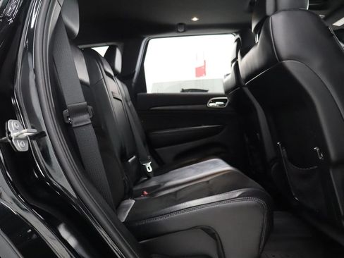Used 2017 Jeep Grand Cherokee Altitude AWD/4WD image 19