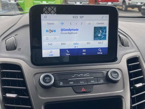 Used 2022 Ford Transit Connect XL image 36