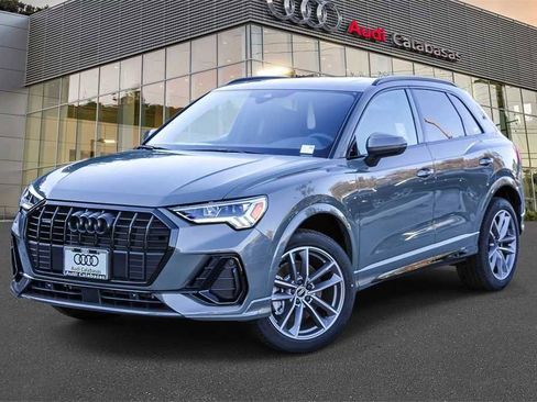 New 2025 Audi Q3 2.0T Premium image 1