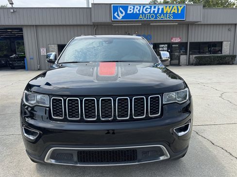 Used 2021 Jeep Grand Cherokee Limited w/ Luxury Group II AWD/4WD image 4