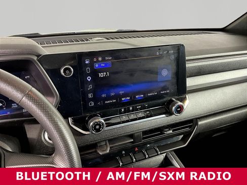 Used 2024 Chevrolet Colorado Trail Boss w/ Advanced Trailering Package AWD/4WD image 9