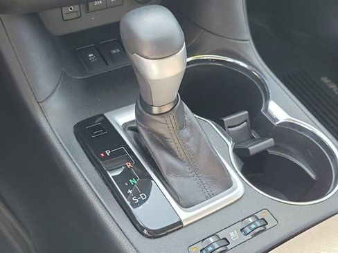 Used 2018 Toyota Highlander Limited Platinum w/ Protection Package #3 image 25