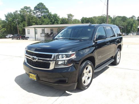 Used 2017 Chevrolet Tahoe LT RWD image 2