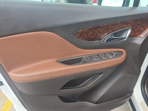 Used 2015 Buick Encore Leather w/ Experience Buick Package FWD image 9