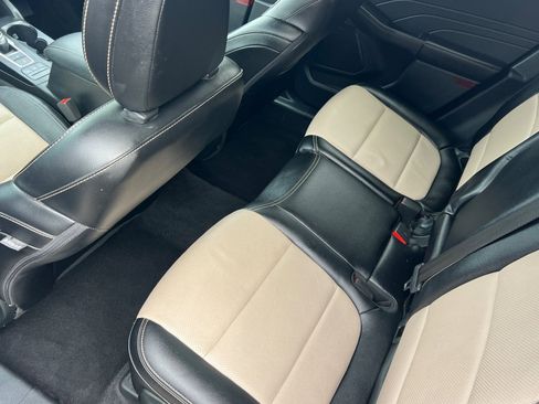 Used 2022 Ford Escape Titanium w/ Titanium Elite Package image 15