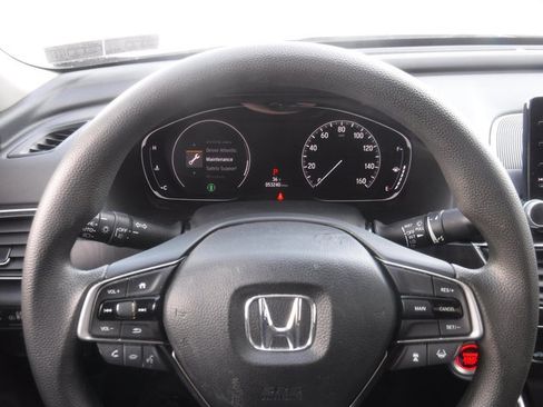 Used 2019 Honda Accord EX image 27