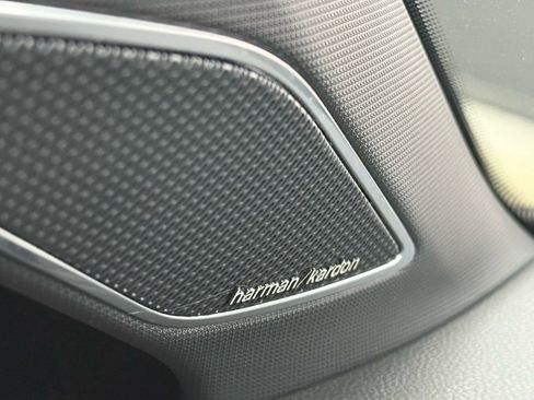 Used 2022 Volkswagen GTI SE image 28