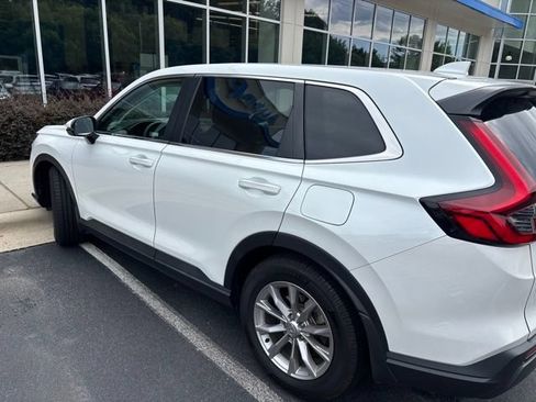Used 2024 Honda CR-V EX image 7
