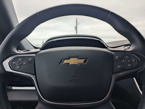 Used 2023 Chevrolet Traverse LT FWD image 28